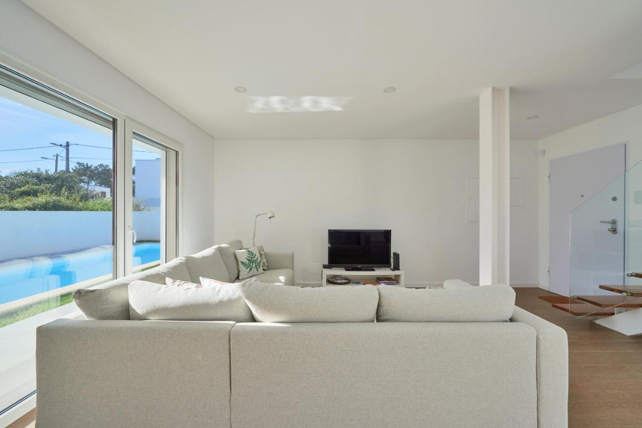 Aroeira Villa W/ Pool Near Beach, By Timecooler Aroeira (Setubal) Exterior foto