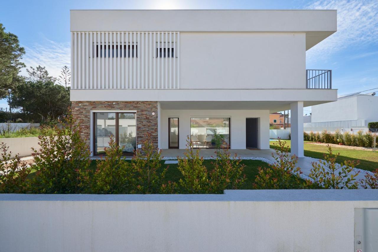 Aroeira Villa W/ Pool Near Beach, By Timecooler Aroeira (Setubal) Exterior foto